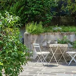 I D'a Charming Penthouse - View- Como- House-130 Mt-2 Double Bedrooms And 2 Double Bathrooms A Spacious Living Room-full Equipped Kitchen-private Garden And Terrace-private Covered Parking Apartman Como