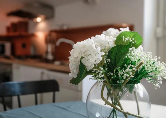 I D'a Charming Penthouse - View- Como- House-130 Mt-2 Double Bedrooms And 2 Double Bathrooms A Spacious Living Room-full Equipped Kitchen-private Garden And Terrace-private Covered Parking קומו